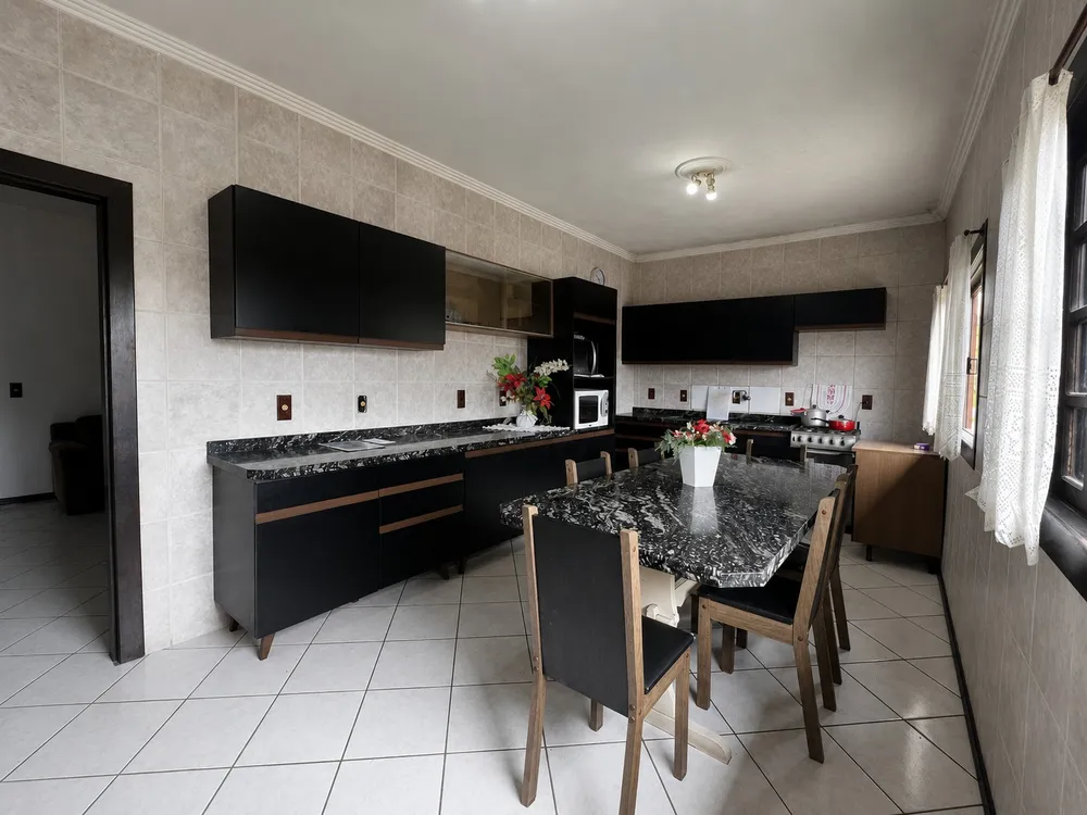 Casa, 4 quartos, 230 m² - Foto 6