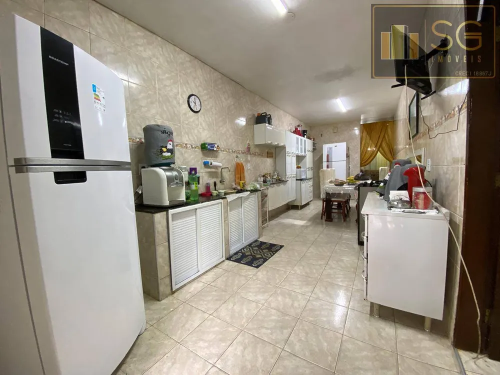 Casa, 4 quartos, 200 m² - Foto 2