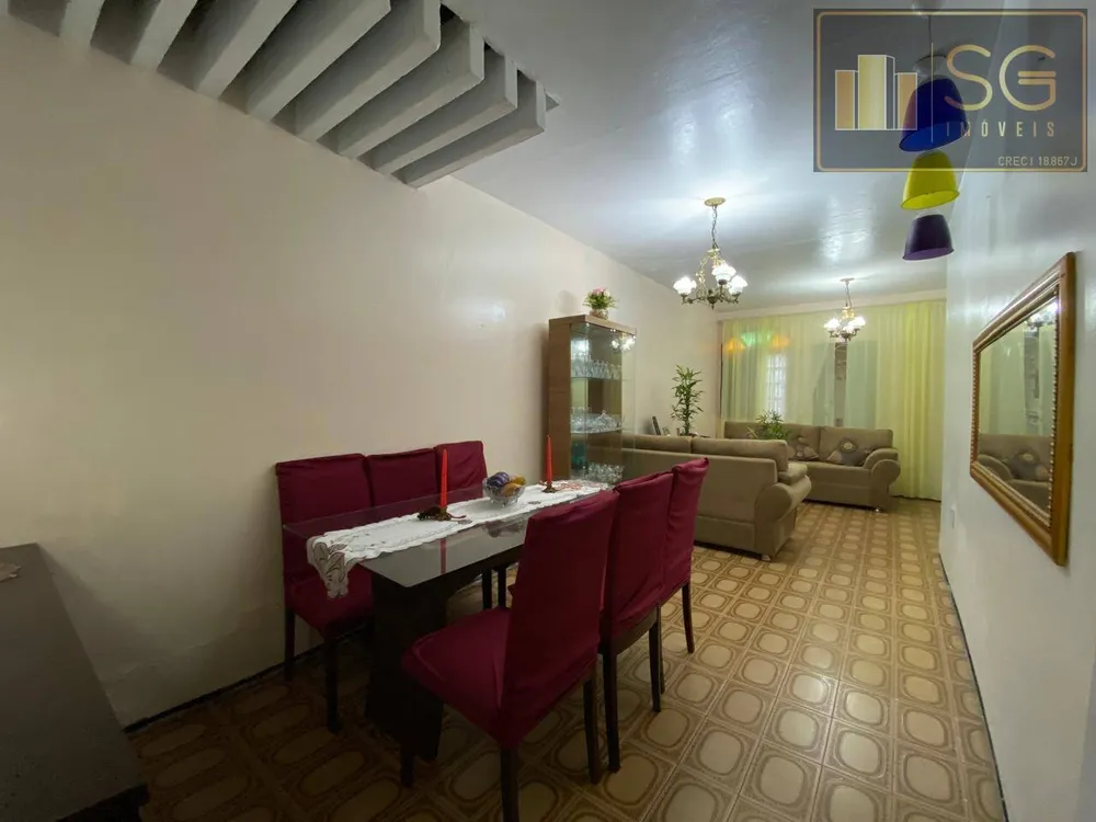 Casa, 4 quartos, 200 m² - Foto 3