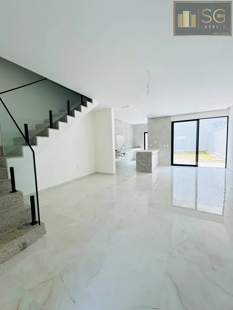 Casa, 4 quartos, 154 m² - Foto 4