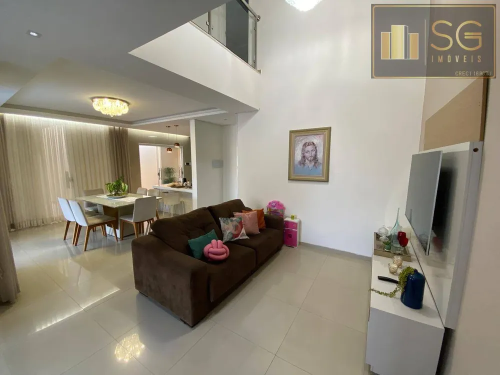 Casa, 3 quartos, 210 m² - Foto 6