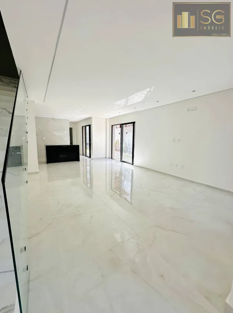 Casa, 4 quartos, 192 m² - Foto 2