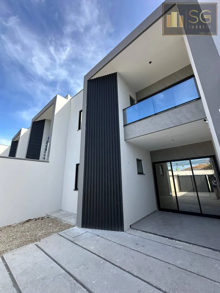 Casa, 4 quartos, 126 m² - Foto 1