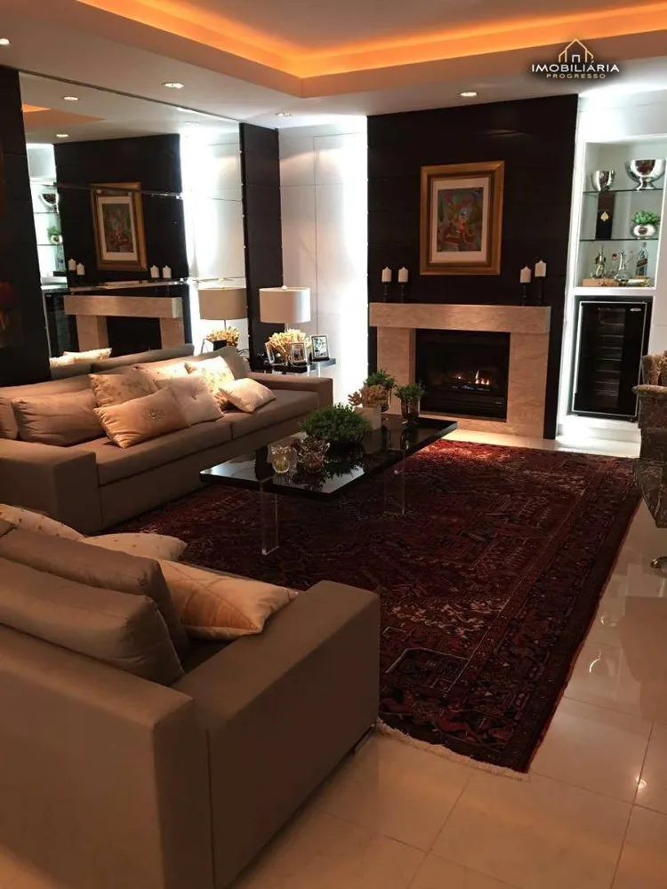 Casa, 8 quartos, 991 m² - Foto 3