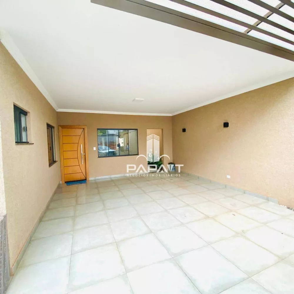 Casa à venda com 3 quartos, 140m² - Foto 1