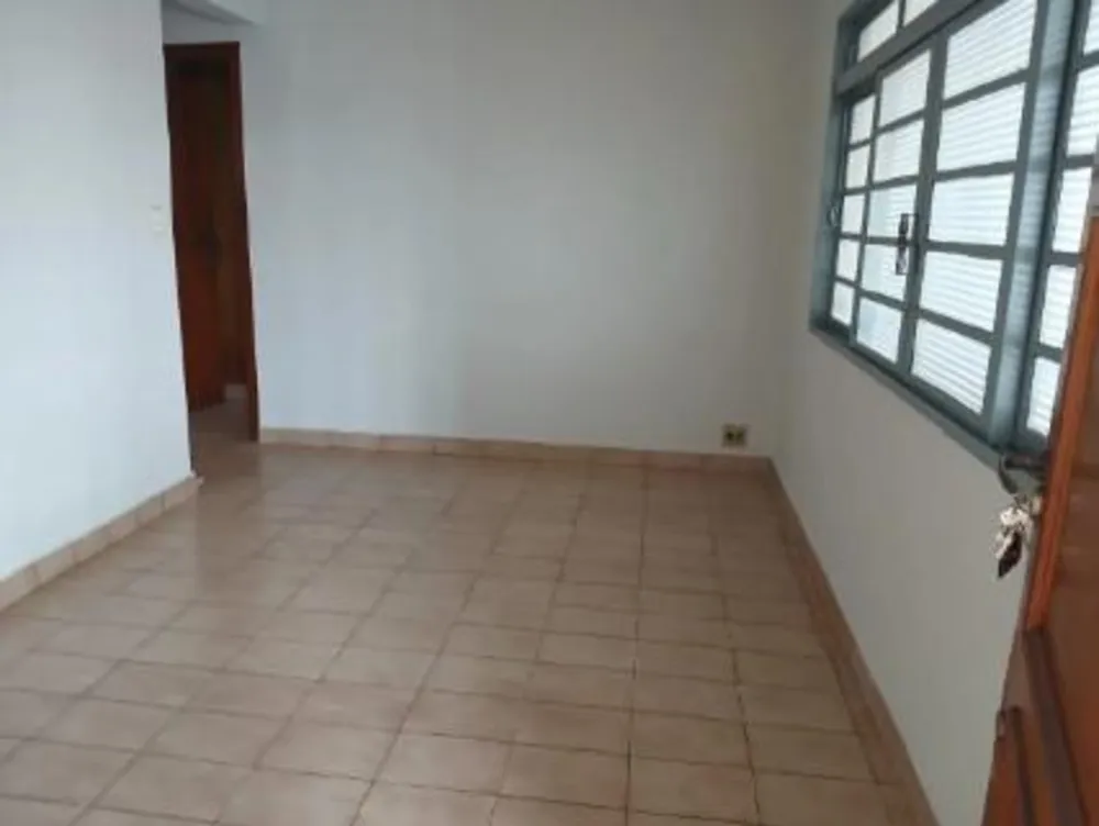 Casa, 3 quartos, 131 m² - Foto 1