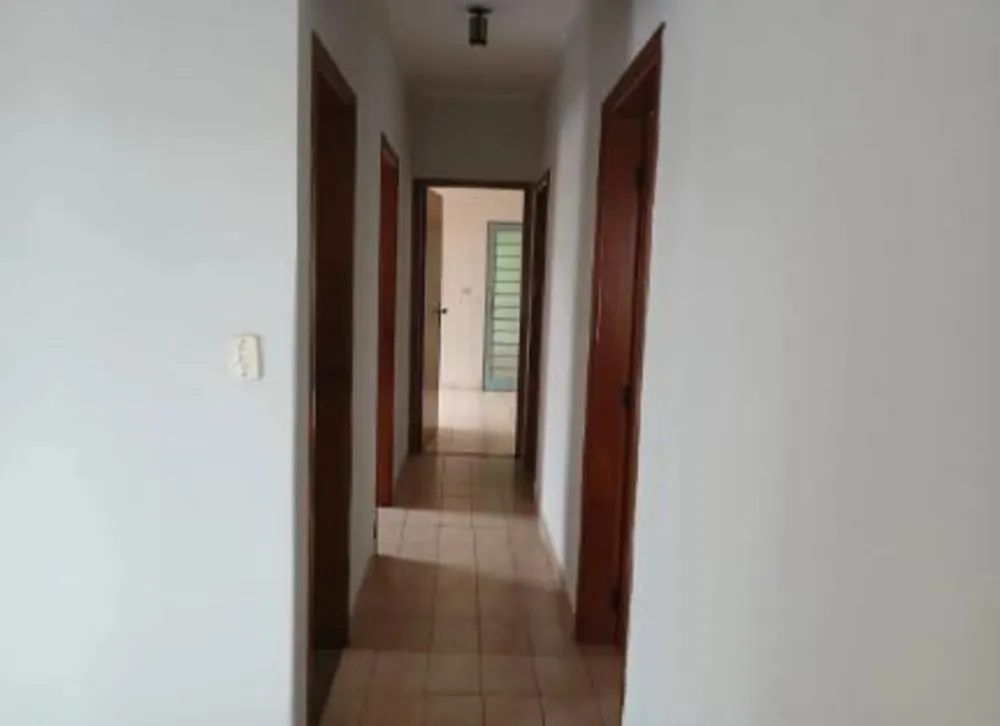 Casa, 3 quartos, 131 m² - Foto 2