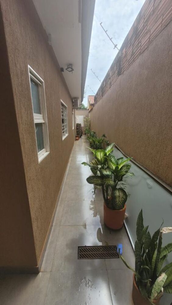 Casa à venda com 3 quartos, 165m² - Foto 4