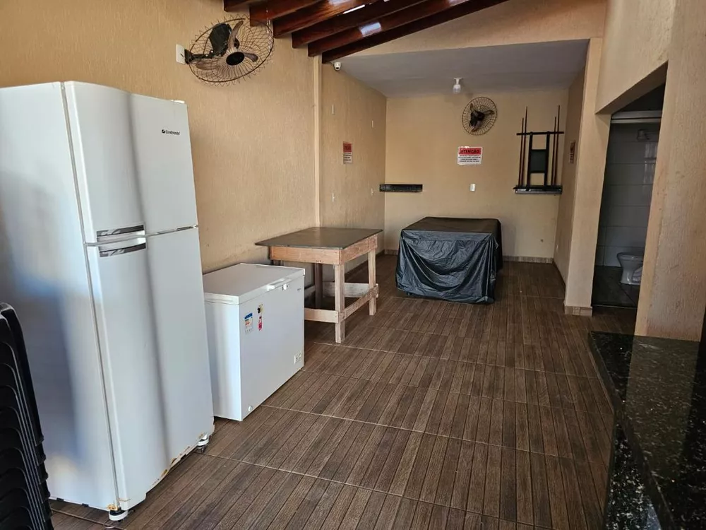 Casa à venda com 2 quartos, 90m² - Foto 6