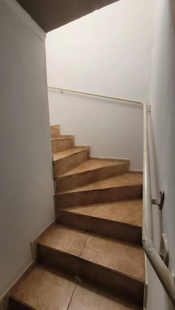 Casa à venda com 3 quartos, 250m² - Foto 9