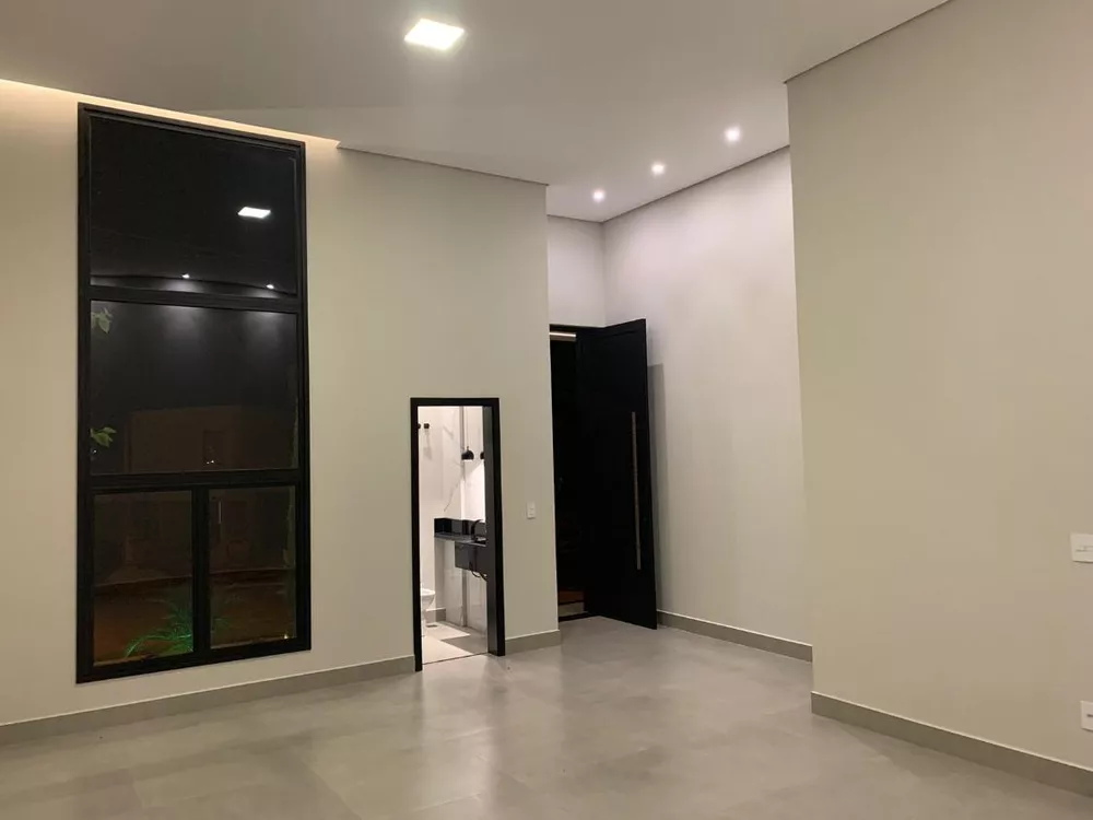 Casa de Condomínio à venda com 3 quartos, 162m² - Foto 1