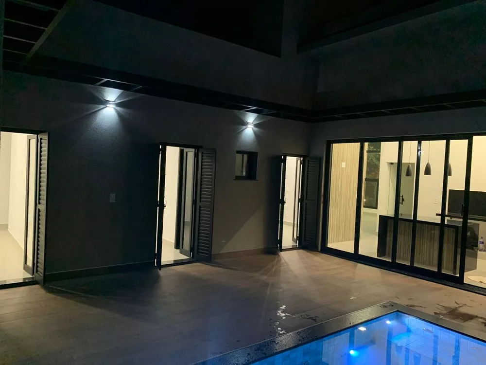 Casa de Condomínio à venda com 3 quartos, 162m² - Foto 3