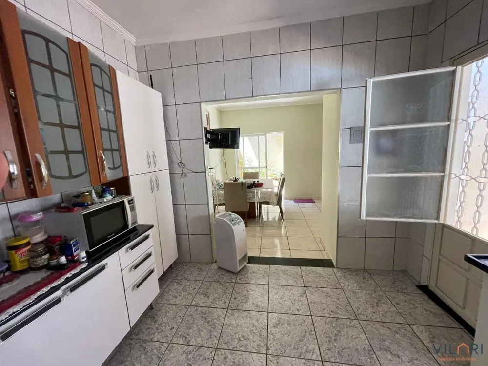 Casa, 3 quartos, 203 m² - Foto 5