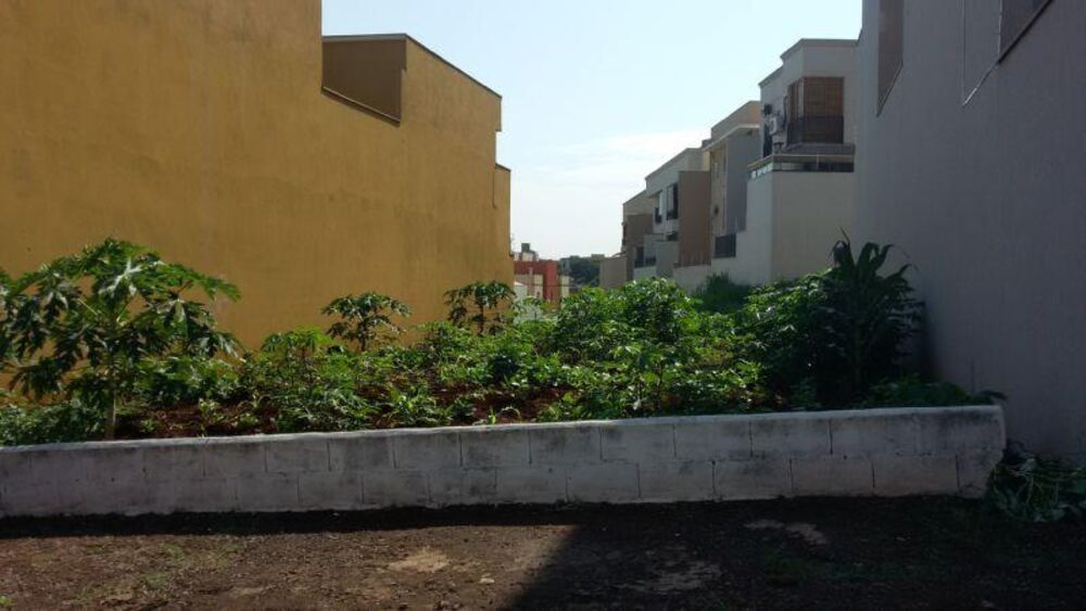 Loteamento e Condomínio, 250 m² - Foto 1