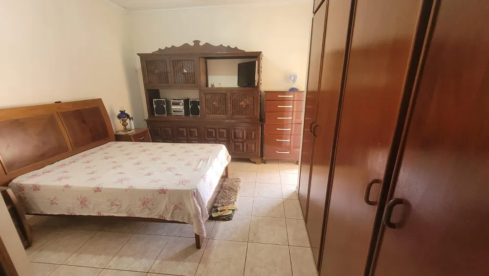 Casa, 3 quartos, 248 m² - Foto 11