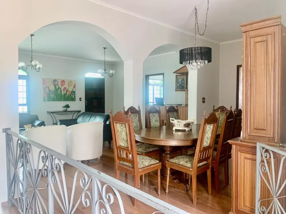 Casa à venda com 4 quartos, 171m² - Foto 14