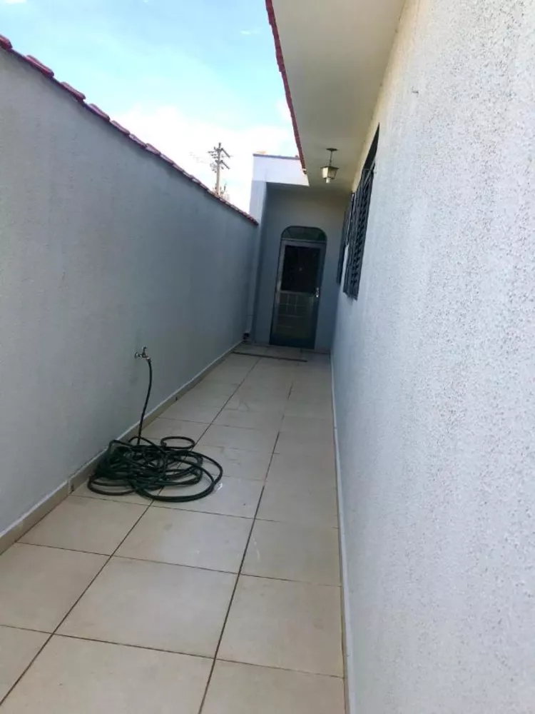 Casa à venda com 4 quartos, 171m² - Foto 9