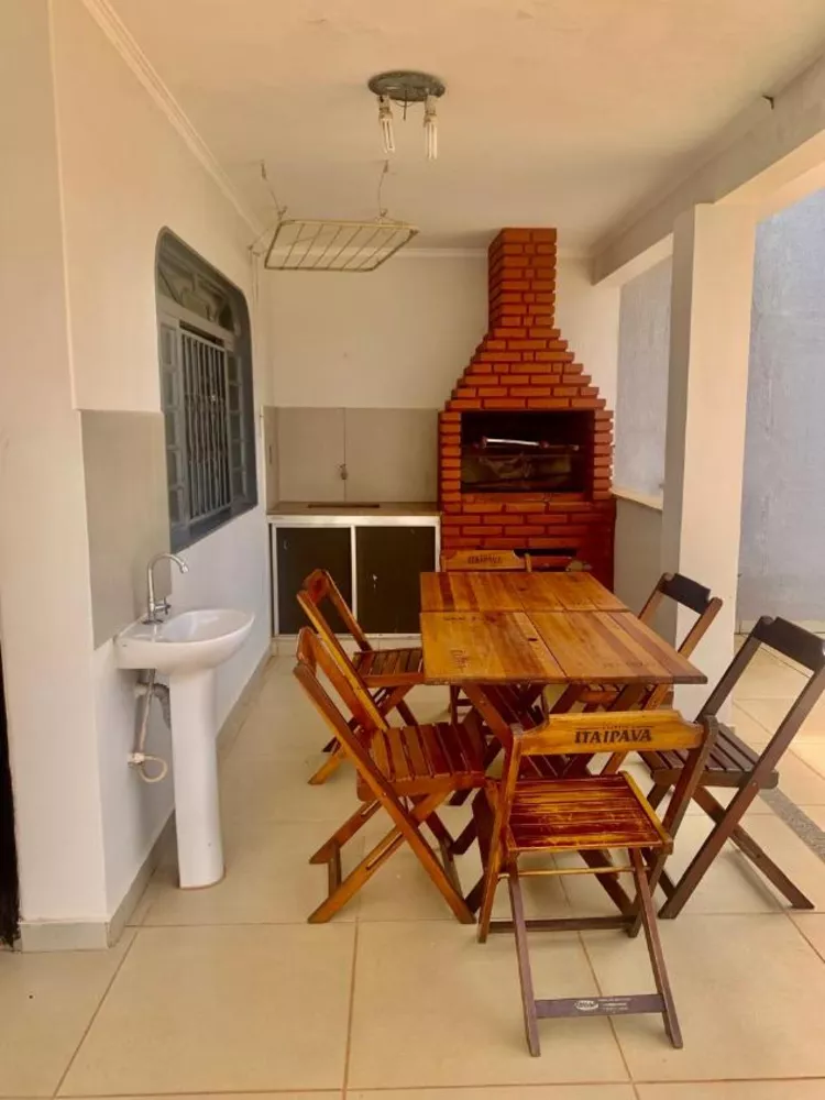 Casa à venda com 4 quartos, 171m² - Foto 19