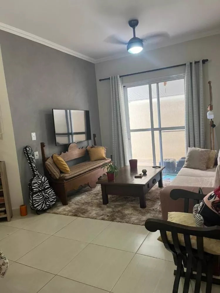 Apartamento à venda com 2 quartos, 65m² - Foto 3