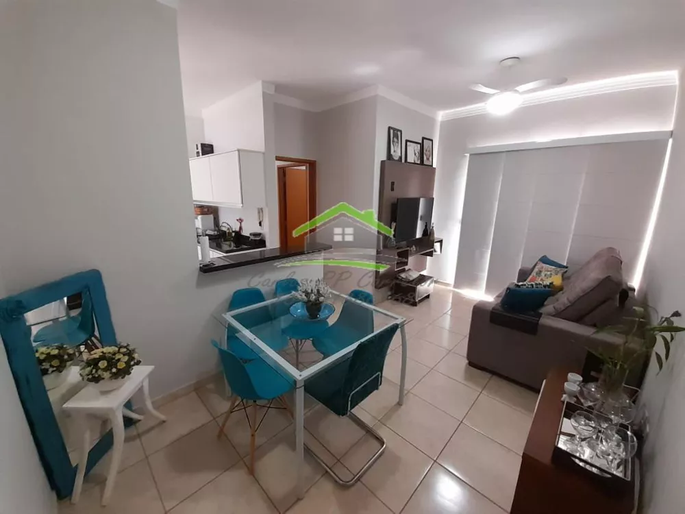 Apartamento à venda com 2 quartos, 70m² - Foto 2