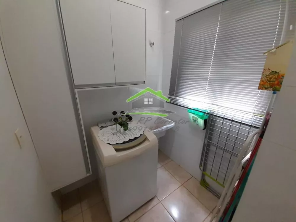 Apartamento à venda com 2 quartos, 70m² - Foto 4