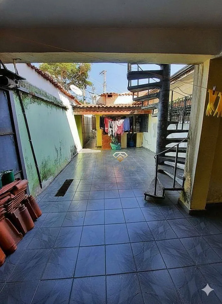 Casa, 3 quartos, 190 m² - Foto 1