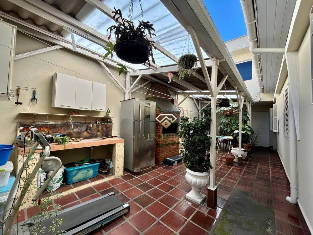 Casa, 5 quartos, 239 m² - Foto 3