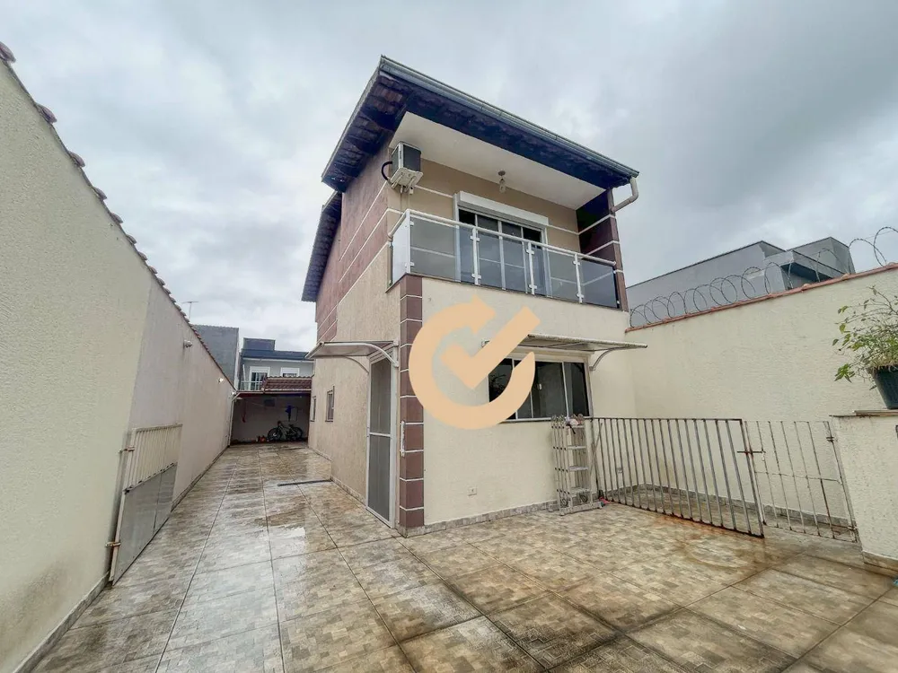 Sobrado, 3 quartos, 205 m² - Foto 2