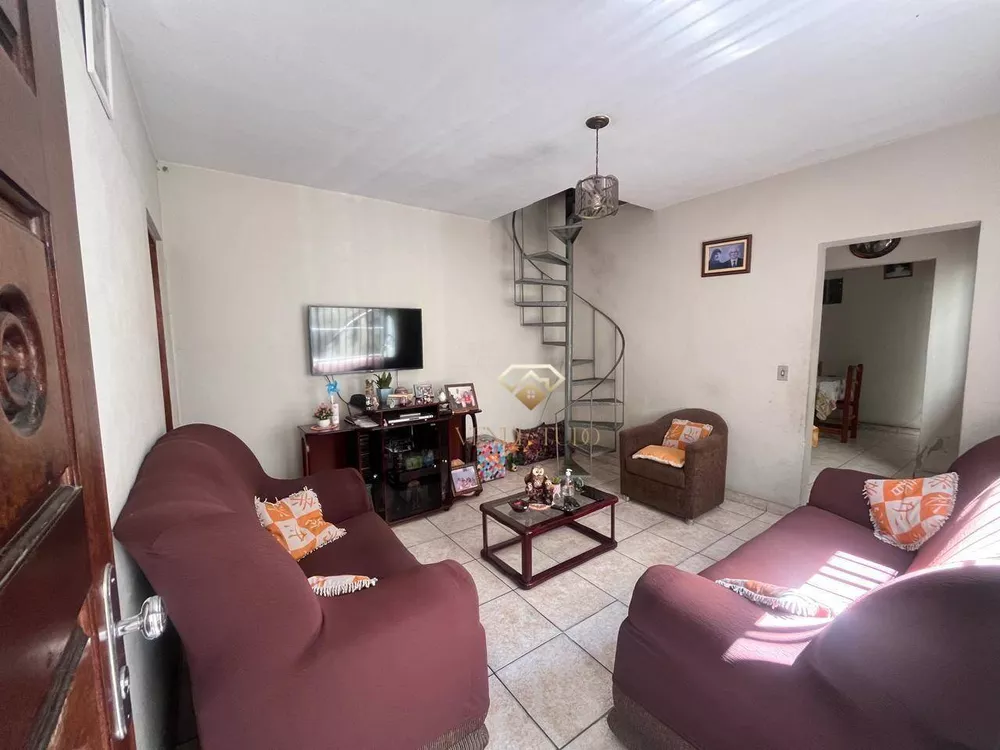 Sobrado, 3 quartos, 162 m² - Foto 1