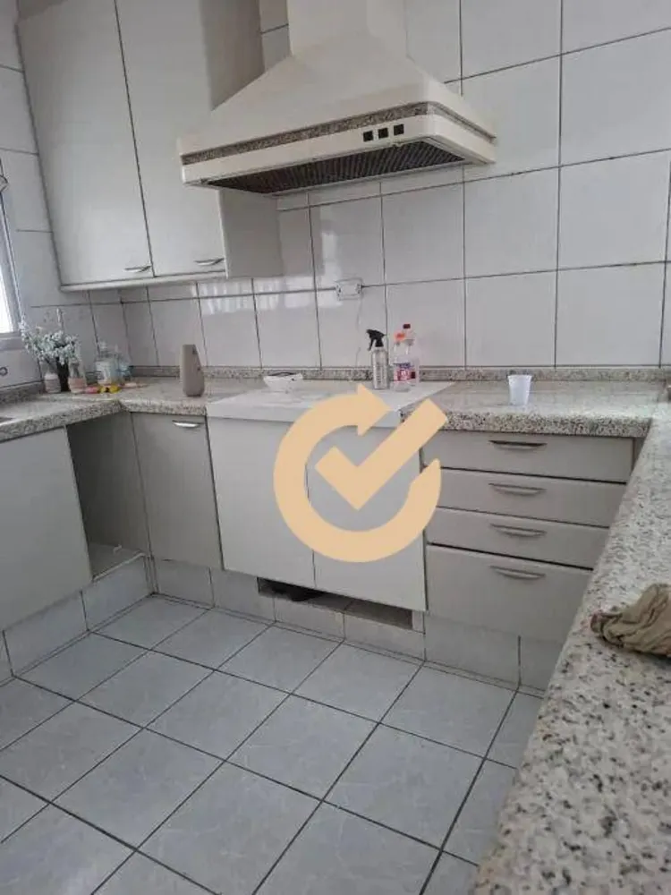 Sobrado, 3 quartos, 180 m² - Foto 3