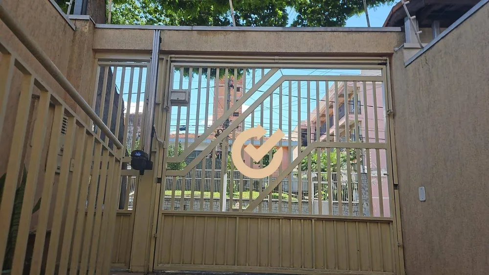 Sobrado, 3 quartos, 245 m² - Foto 3