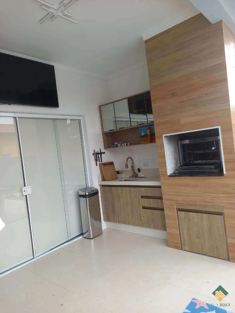 Casa, 3 quartos, 141 m² - Foto 4