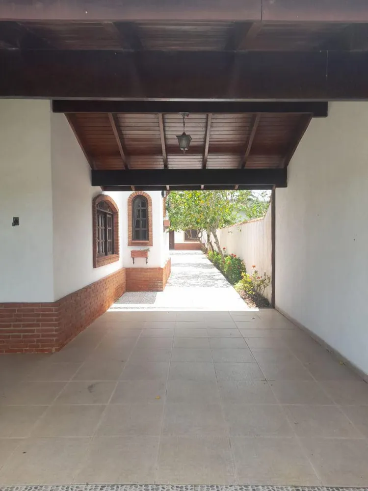 Sobrado, 6 quartos, 390 m² - Foto 1