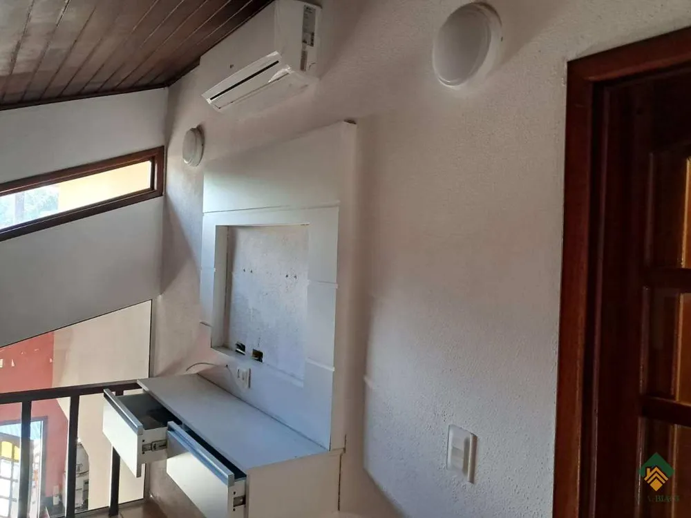 Sobrado, 5 quartos, 320 m² - Foto 3