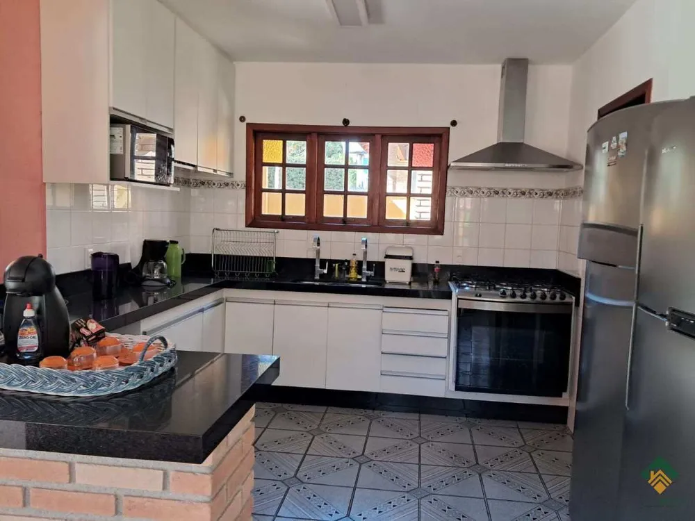 Sobrado, 5 quartos, 320 m² - Foto 5