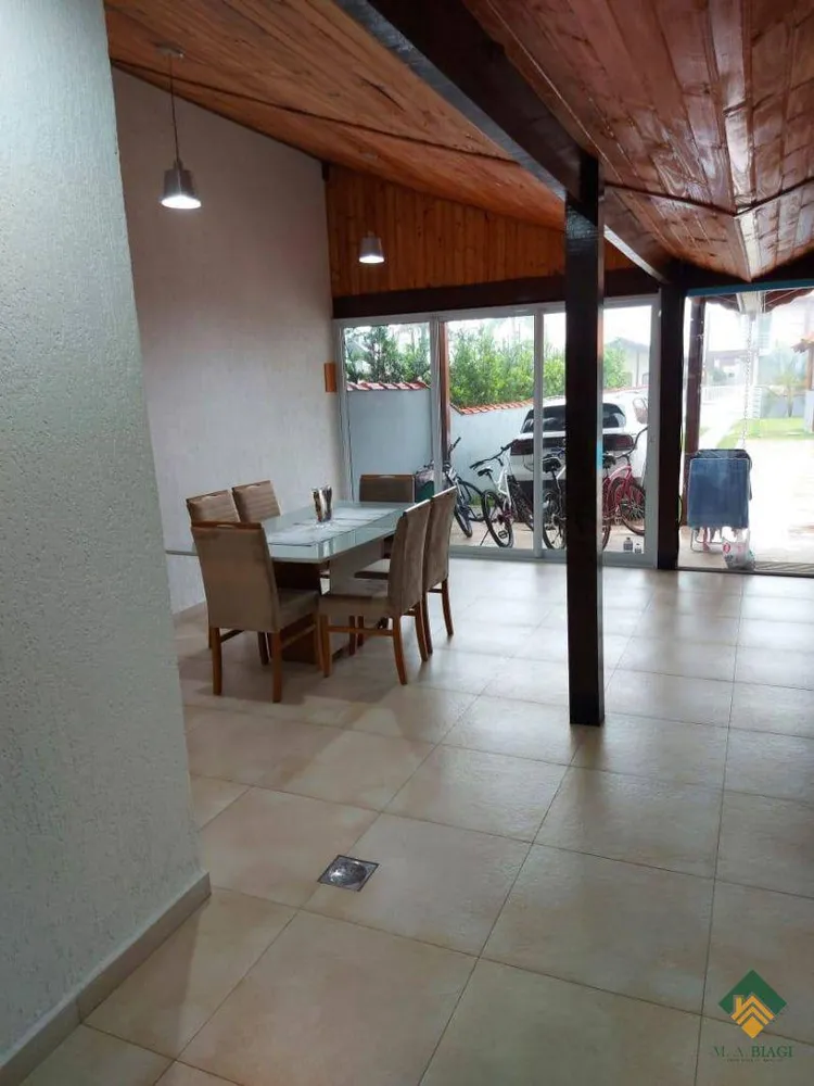 Casa, 4 quartos, 385 m² - Foto 1