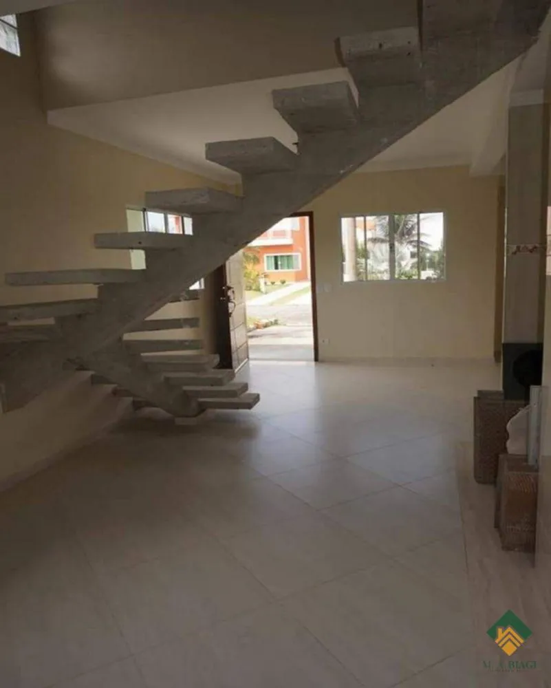 Casa, 3 quartos, 130 m² - Foto 3