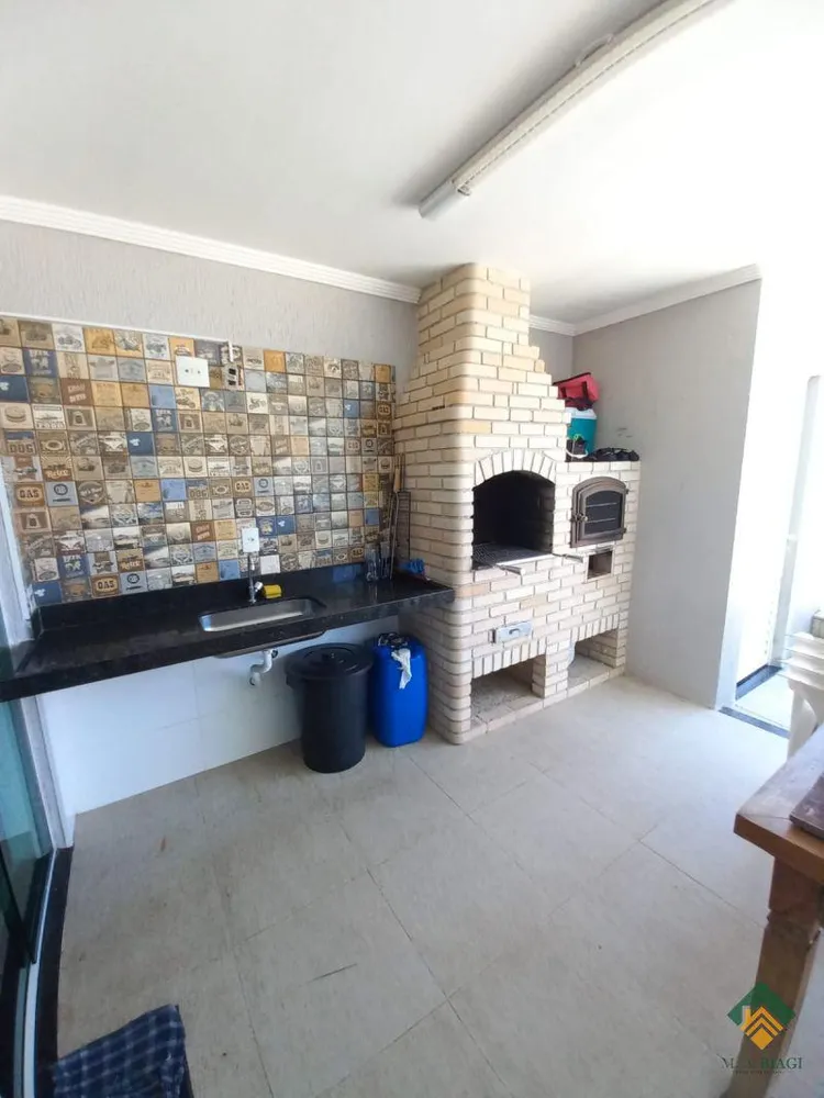 Casa, 3 quartos, 189 m² - Foto 2
