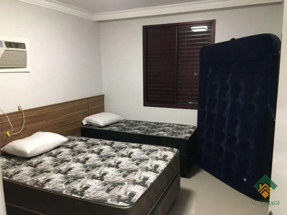 Apartamento, 3 quartos, 366 m² - Foto 4