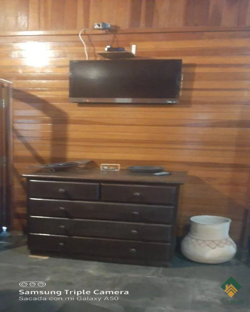 Casa, 3 quartos, 180 m² - Foto 1
