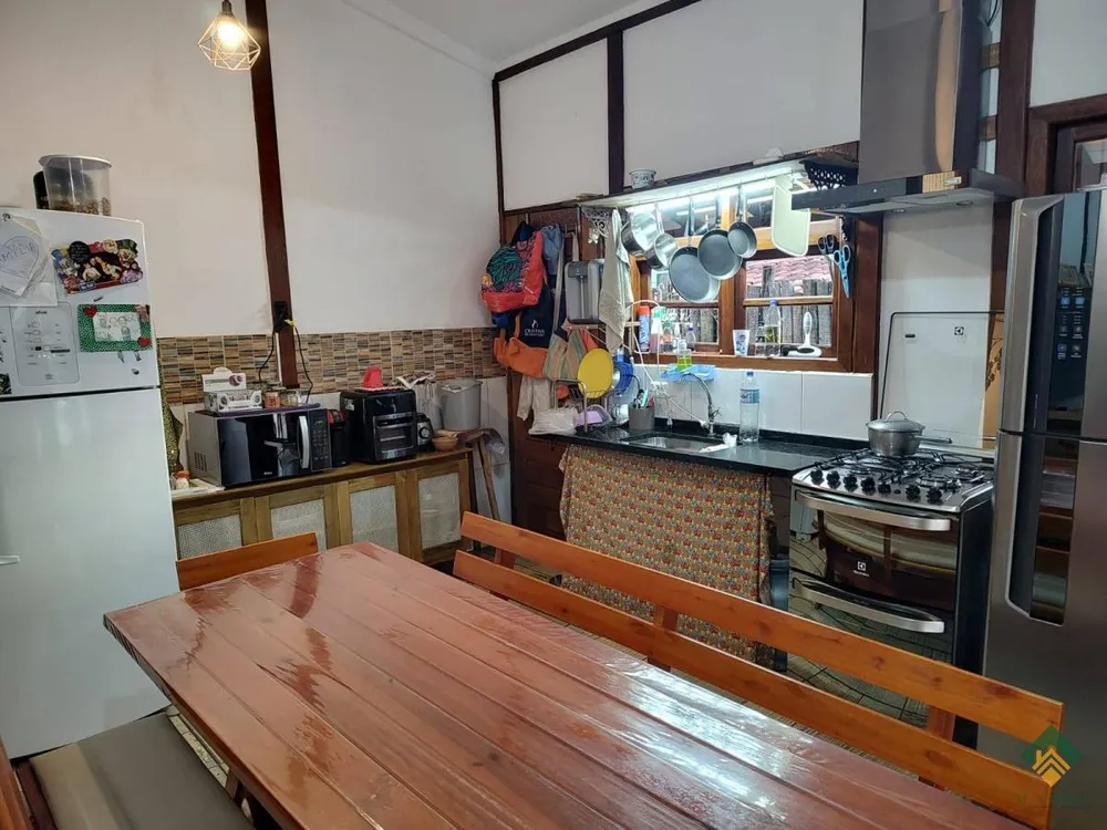 Casa, 3 quartos, 140 m² - Foto 3