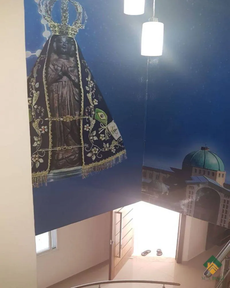 Casa, 3 quartos, 220 m² - Foto 1