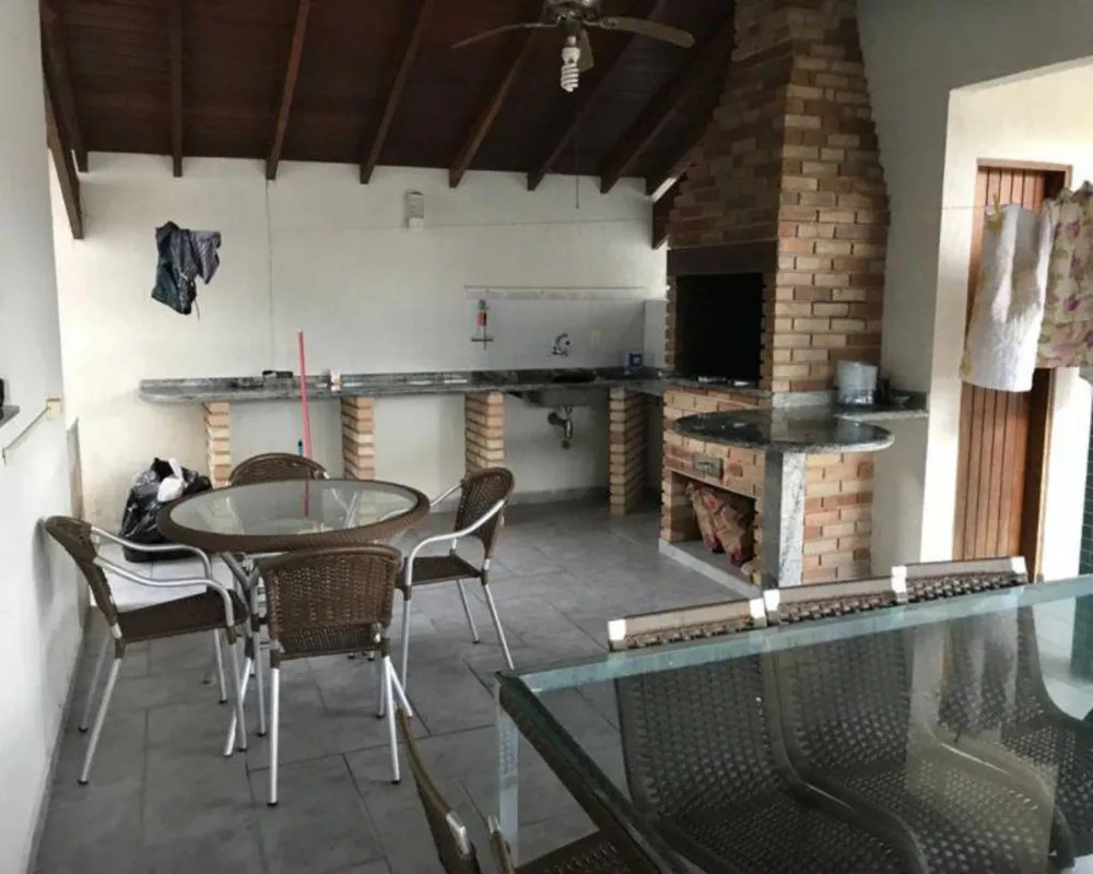 Casa, 5 quartos, 200 m² - Foto 4