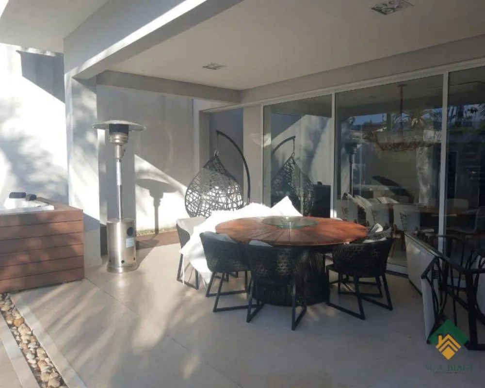 Casa, 5 quartos, 350 m² - Foto 2