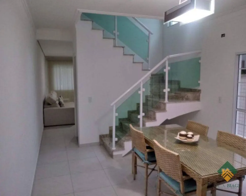 Casa, 4 quartos, 252 m² - Foto 2
