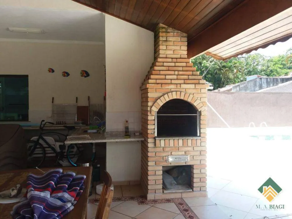 Casa, 4 quartos, 270 m² - Foto 12