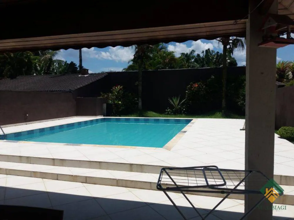 Casa, 4 quartos, 270 m² - Foto 2