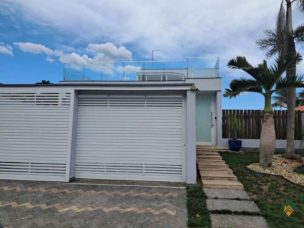 Sobrado, 4 quartos, 370 m² - Foto 1
