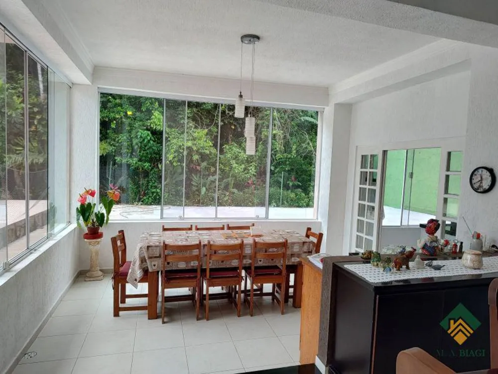 Sobrado, 4 quartos, 302 m² - Foto 1