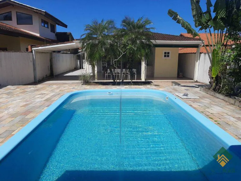 Casa, 3 quartos, 130 m² - Foto 3